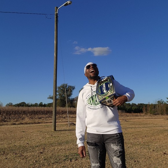 Meet your Posher, Malcolm - Picture 1 of 1